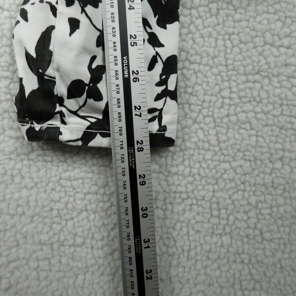 NYDJ Not Your Daughters Jeans Womens 2 White Black All Over Print Ankle Skinny - Picture 8 of 11